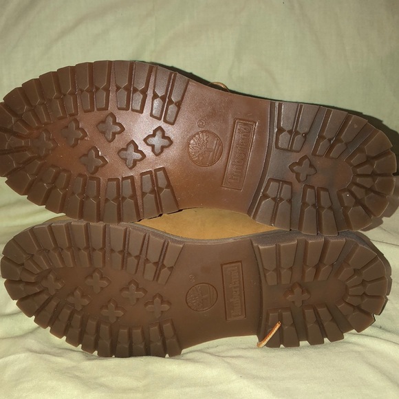 Timberland Boots - Picture 2 of 4